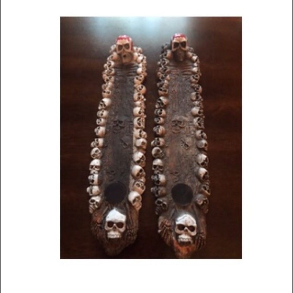 Skull Incense Burner - Picture 1 of 8